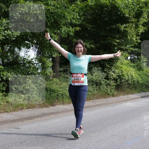 15.06.2025 - REWE Women's Run Jannik Wohlers http://msf.ph/oto/7945410 15.06.2025 10:18:35 Laufen 5463, 5331, 5312 meine-sportfotos.de