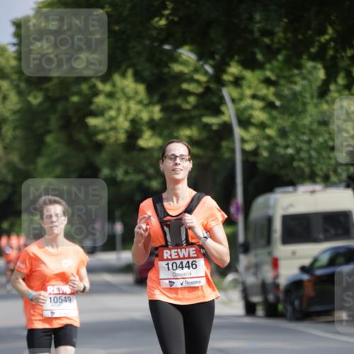 15.06.2025 - REWE Women's Run Jannik Wohlers http://msf.ph/oto/7945416 15.06.2025 08:48:11 Laufen 10549, 10446 meine-sportfotos.de