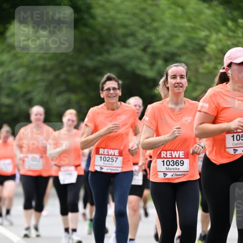 15.06.2025 - REWE Women's Run Dr. Thomas Lammeyer http://msf.ph/oto/7945422 15.06.2025 09:22:50 Laufen 113, 10257, 10369 meine-sportfotos.de