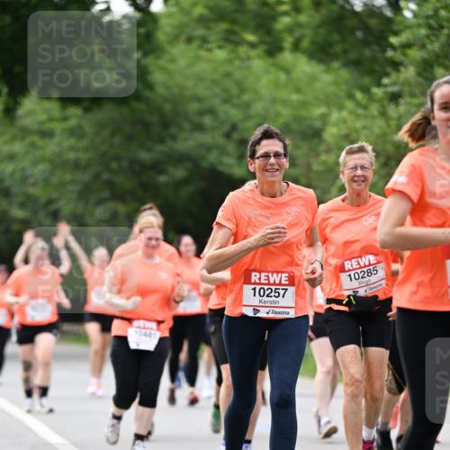 15.06.2025 - REWE Women's Run Dr. Thomas Lammeyer http://msf.ph/oto/7945477 15.06.2025 09:22:52 Laufen 10285 meine-sportfotos.de