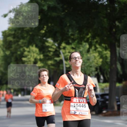 15.06.2025 - REWE Women's Run Jannik Wohlers http://msf.ph/oto/7945481 15.06.2025 08:48:12 Laufen 10549, 10446 meine-sportfotos.de
