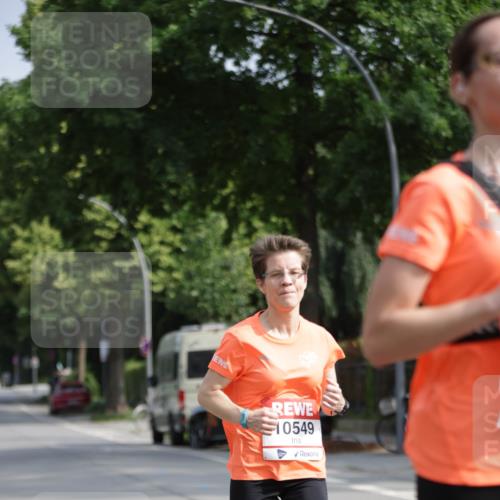 15.06.2025 - REWE Women's Run Jannik Wohlers http://msf.ph/oto/7945524 15.06.2025 08:48:14 Laufen 10549 meine-sportfotos.de