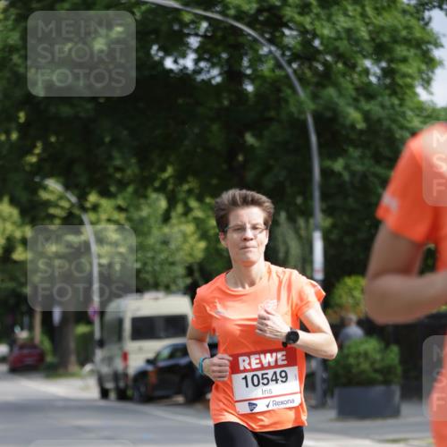 15.06.2025 - REWE Women's Run Jannik Wohlers http://msf.ph/oto/7945539 15.06.2025 08:48:14 Laufen 10549 meine-sportfotos.de