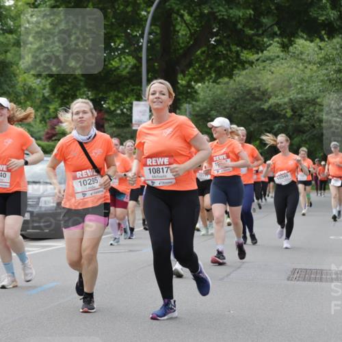 15.06.2025 - REWE Women's Run Jannik Wohlers http://msf.ph/oto/7945544 15.06.2025 08:29:48 Laufen 0742, 10740, 10295, 10817, 1, 10111, 10348 meine-sportfotos.de