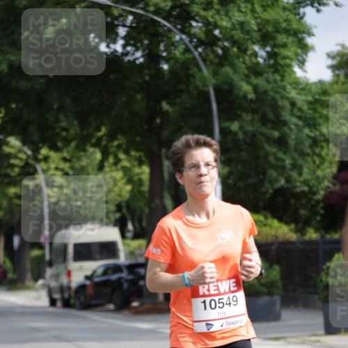 15.06.2025 - REWE Women's Run Jannik Wohlers http://msf.ph/oto/7945548 15.06.2025 08:48:14 Laufen 10549 meine-sportfotos.de