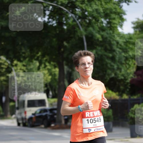 15.06.2025 - REWE Women's Run Jannik Wohlers http://msf.ph/oto/7945555 15.06.2025 08:48:14 Laufen 10549 meine-sportfotos.de
