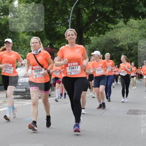 15.06.2025 - REWE Women's Run Jannik Wohlers http://msf.ph/oto/7945561 15.06.2025 08:29:48 Laufen 9740, 10742, 10295, 1043, 10064, 10817, 10463, 155, 10348 meine-sportfotos.de