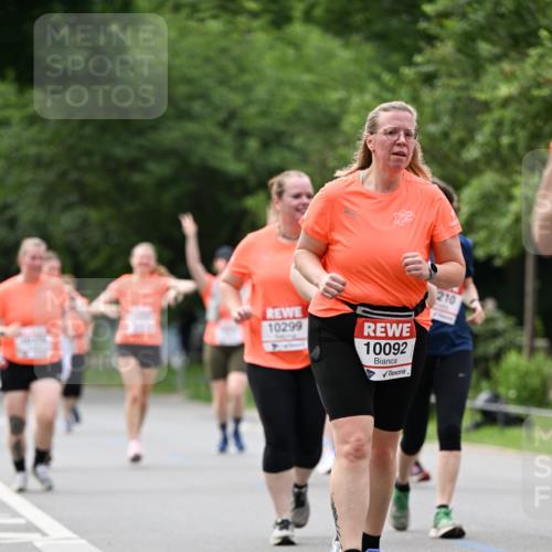 15.06.2025 - REWE Women's Run Dr. Thomas Lammeyer http://msf.ph/oto/7945570 15.06.2025 09:22:54 Laufen 10299, 10092 meine-sportfotos.de