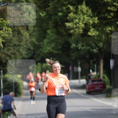 15.06.2025 - REWE Women's Run Jannik Wohlers http://msf.ph/oto/7945572 15.06.2025 08:48:19 Laufen 10851 meine-sportfotos.de