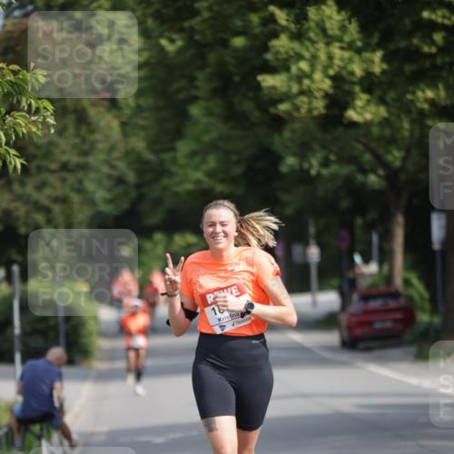 15.06.2025 - REWE Women's Run Jannik Wohlers http://msf.ph/oto/7945587 15.06.2025 08:48:19 Laufen  meine-sportfotos.de