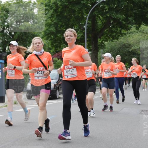 15.06.2025 - REWE Women's Run Jannik Wohlers http://msf.ph/oto/7945612 15.06.2025 08:29:48 Laufen 10742, 10740, 10295, 10817, 0755, 1046, 4, 10348 meine-sportfotos.de