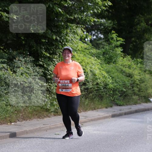 15.06.2025 - REWE Women's Run Jannik Wohlers http://msf.ph/oto/7945616 15.06.2025 10:18:43 Laufen 5664 meine-sportfotos.de