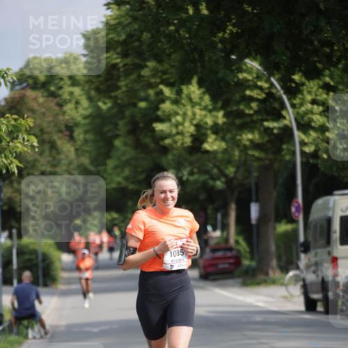 15.06.2025 - REWE Women's Run Jannik Wohlers http://msf.ph/oto/7945625 15.06.2025 08:48:21 Laufen 1085 meine-sportfotos.de