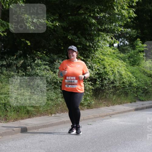 15.06.2025 - REWE Women's Run Jannik Wohlers http://msf.ph/oto/7945639 15.06.2025 10:18:44 Laufen 5664 meine-sportfotos.de