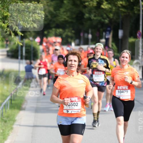 15.06.2025 - REWE Women's Run Jannik Wohlers http://msf.ph/oto/7945642 15.06.2025 09:44:35 Laufen 0502, 10652, 10479 meine-sportfotos.de