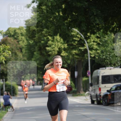 15.06.2025 - REWE Women's Run Jannik Wohlers http://msf.ph/oto/7945685 15.06.2025 08:48:21 Laufen 1085 meine-sportfotos.de