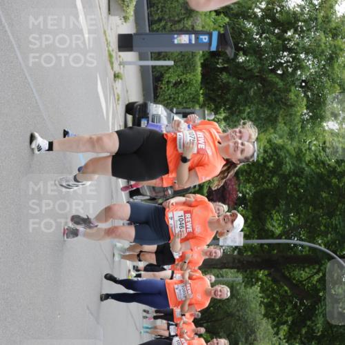 15.06.2025 - REWE Women's Run Jannik Wohlers http://msf.ph/oto/7945701 15.06.2025 08:29:49 Laufen 1075, 10463, 10855, 4, 103 meine-sportfotos.de