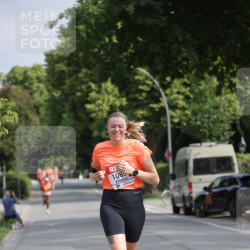15.06.2025 - REWE Women's Run Jannik Wohlers http://msf.ph/oto/7945718 15.06.2025 08:48:22 Laufen 1085 meine-sportfotos.de