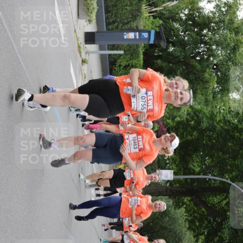 15.06.2025 - REWE Women's Run Jannik Wohlers http://msf.ph/oto/7945742 15.06.2025 08:29:50 Laufen 0755, 10463, 1085, 10, 10111 meine-sportfotos.de