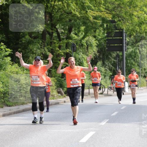 15.06.2025 - REWE Women's Run Jannik Wohlers http://msf.ph/oto/7945762 15.06.2025 10:18:55 Laufen 5289, 5118, 5610 meine-sportfotos.de