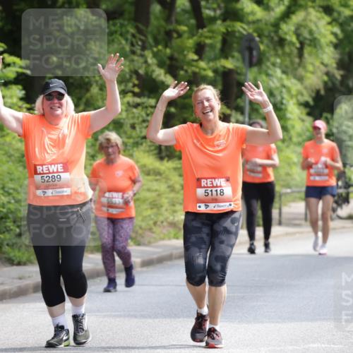 15.06.2025 - REWE Women's Run Jannik Wohlers http://msf.ph/oto/7945771 15.06.2025 10:18:56 Laufen 5289, 5533, 5118 meine-sportfotos.de