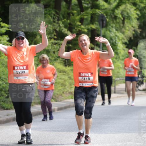 15.06.2025 - REWE Women's Run Jannik Wohlers http://msf.ph/oto/7945775 15.06.2025 10:18:56 Laufen 5289, 5533, 5118 meine-sportfotos.de