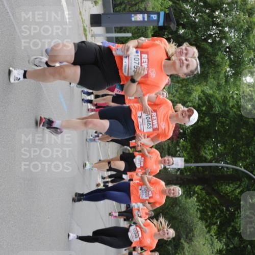 15.06.2025 - REWE Women's Run Jannik Wohlers http://msf.ph/oto/7945777 15.06.2025 08:29:50 Laufen 10463, 1075, 10855, 10111, 10348 meine-sportfotos.de