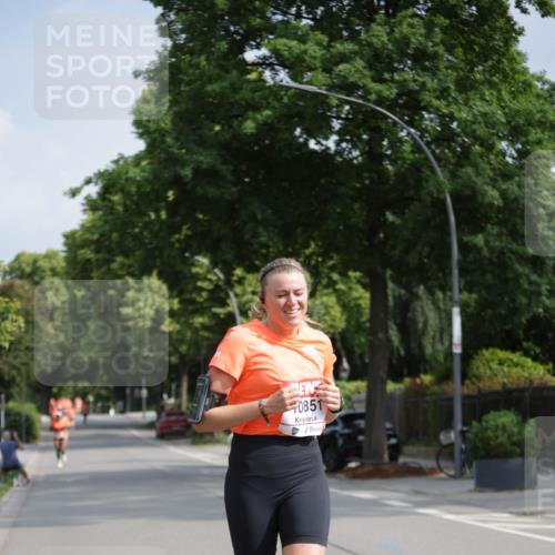 15.06.2025 - REWE Women's Run Jannik Wohlers http://msf.ph/oto/7945786 15.06.2025 08:48:23 Laufen 0851 meine-sportfotos.de