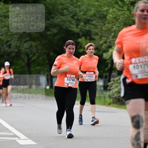 15.06.2025 - REWE Women's Run Dr. Thomas Lammeyer http://msf.ph/oto/7945804 15.06.2025 09:23:00 Laufen 10625, 10790 meine-sportfotos.de