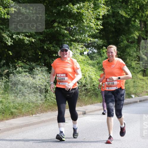 15.06.2025 - REWE Women's Run Jannik Wohlers http://msf.ph/oto/7945833 15.06.2025 10:18:58 Laufen 5289, 5118 meine-sportfotos.de