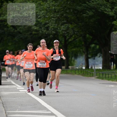 15.06.2025 - REWE Women's Run Dr. Thomas Lammeyer http://msf.ph/oto/7945835 15.06.2025 09:23:03 Laufen 10378, 10765, 554 meine-sportfotos.de