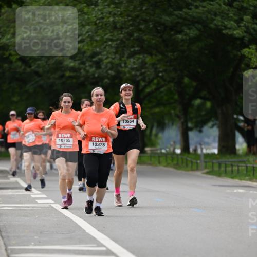 15.06.2025 - REWE Women's Run Dr. Thomas Lammeyer http://msf.ph/oto/7945864 15.06.2025 09:23:04 Laufen 10765, 10378, 10554 meine-sportfotos.de