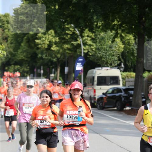 15.06.2025 - REWE Women's Run Jannik Wohlers http://msf.ph/oto/7945872 15.06.2025 09:44:39 Laufen 10175, 0127, 10370, 10396 meine-sportfotos.de