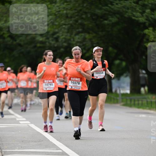 15.06.2025 - REWE Women's Run Dr. Thomas Lammeyer http://msf.ph/oto/7945890 15.06.2025 09:23:05 Laufen 10765, 10378, 10554 meine-sportfotos.de