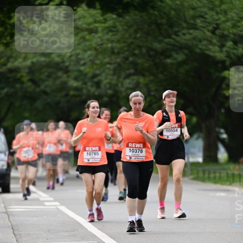 15.06.2025 - REWE Women's Run Dr. Thomas Lammeyer http://msf.ph/oto/7945912 15.06.2025 09:23:06 Laufen 10378, 10765, 10554 meine-sportfotos.de