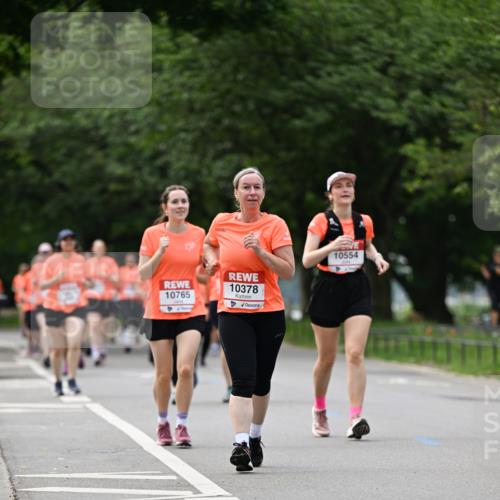 15.06.2025 - REWE Women's Run Dr. Thomas Lammeyer http://msf.ph/oto/7945925 15.06.2025 09:23:07 Laufen 10554, 10378, 10765 meine-sportfotos.de
