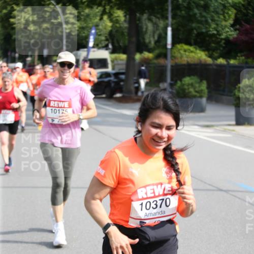 15.06.2025 - REWE Women's Run Jannik Wohlers http://msf.ph/oto/7945932 15.06.2025 09:44:42 Laufen 10175, 10370 meine-sportfotos.de