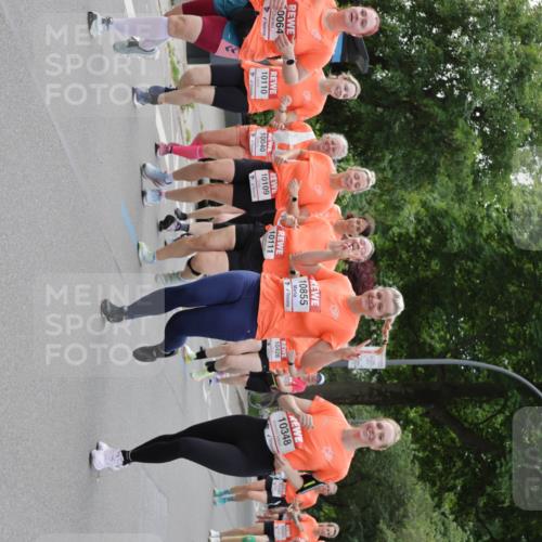 15.06.2025 - REWE Women's Run Jannik Wohlers http://msf.ph/oto/7945947 15.06.2025 08:29:51 Laufen 435, 0064, 10111, 10110, 10040, 10109, 10855, 10428, 307, 10348, 10085 meine-sportfotos.de
