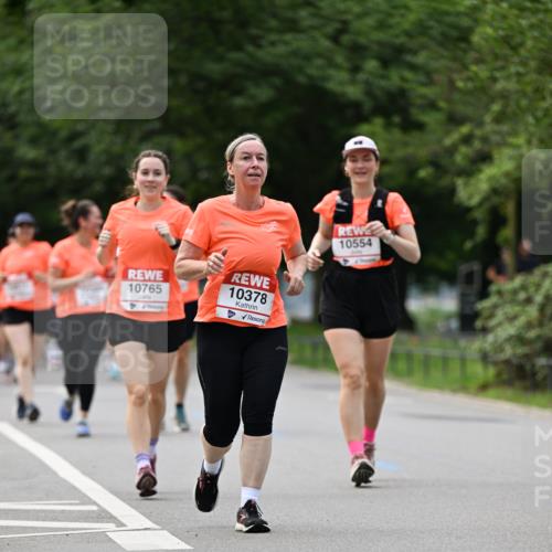15.06.2025 - REWE Women's Run Dr. Thomas Lammeyer http://msf.ph/oto/7945960 15.06.2025 09:23:08 Laufen 10765, 10378, 10554 meine-sportfotos.de