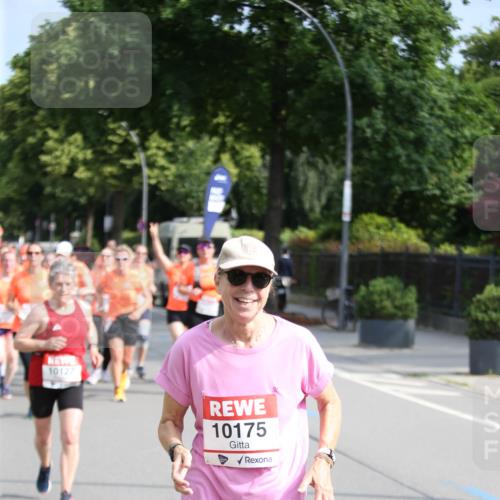 15.06.2025 - REWE Women's Run Jannik Wohlers http://msf.ph/oto/7945978 15.06.2025 09:44:43 Laufen 10127, 10175 meine-sportfotos.de