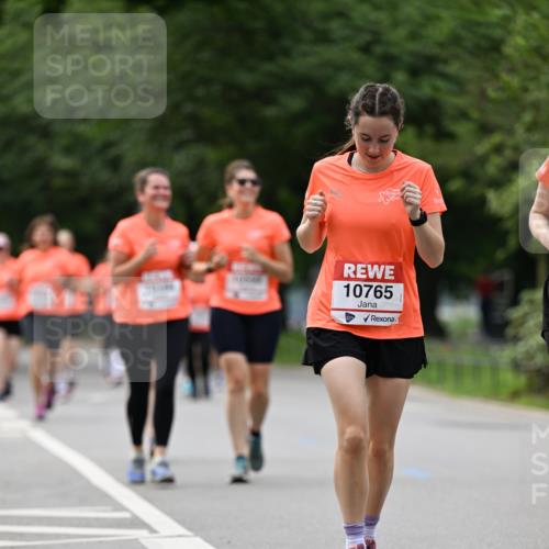 15.06.2025 - REWE Women's Run Dr. Thomas Lammeyer http://msf.ph/oto/7946036 15.06.2025 09:23:11 Laufen 11000, 10765 meine-sportfotos.de