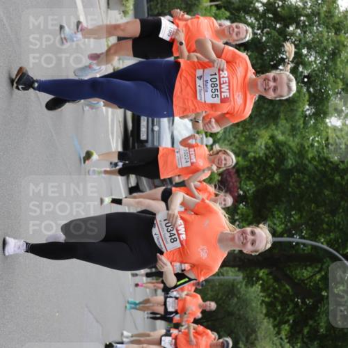 15.06.2025 - REWE Women's Run Jannik Wohlers http://msf.ph/oto/7946042 15.06.2025 08:29:52 Laufen 10855, 10224, 109, 1043, 0348 meine-sportfotos.de