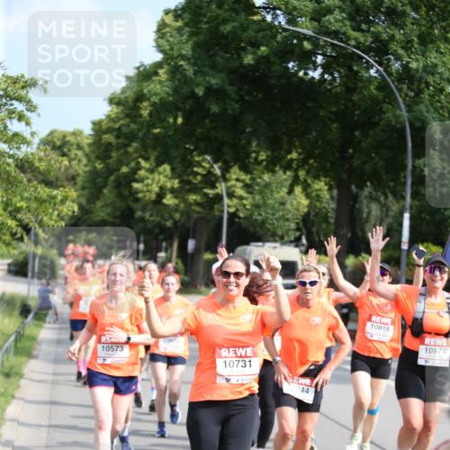 15.06.2025 - REWE Women's Run Jannik Wohlers http://msf.ph/oto/7946050 15.06.2025 09:44:45 Laufen 10573, 10602, 10731, 244, 10818, 10877 meine-sportfotos.de