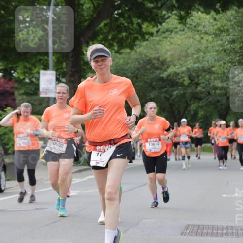 15.06.2025 - REWE Women's Run Jannik Wohlers http://msf.ph/oto/7946060 15.06.2025 08:29:54 Laufen 10643, 10761, 10592, 10614, 10 meine-sportfotos.de