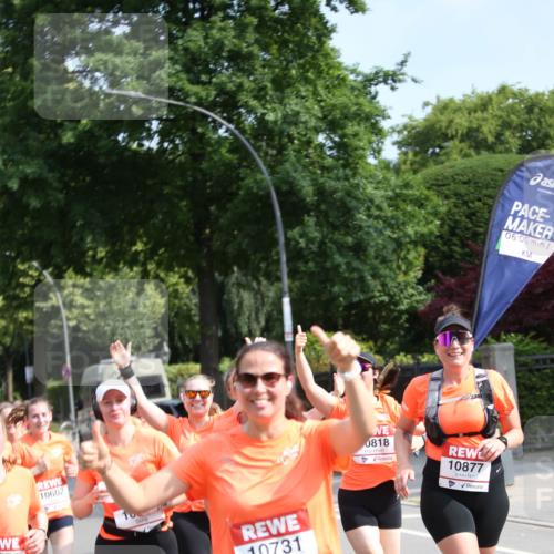 15.06.2025 - REWE Women's Run Jannik Wohlers http://msf.ph/oto/7946083 15.06.2025 09:44:46 Laufen 573, 10602, 10731, 0818, 10877, 06, 00 meine-sportfotos.de