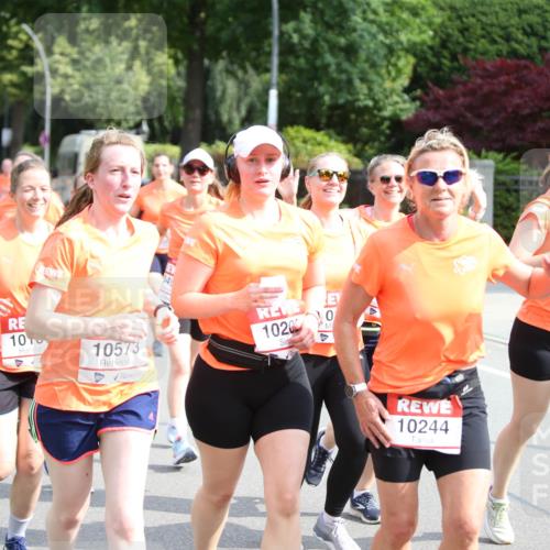 15.06.2025 - REWE Women's Run Jannik Wohlers http://msf.ph/oto/7946099 15.06.2025 09:44:47 Laufen 1010, 10573, 1020, 10244, 108 meine-sportfotos.de