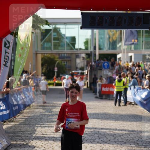 13.06.2025 - Holstenköstenlauf Felixshl http://msf.ph/oto/7946100 13.06.2025 18:12:11 Laufen 2970 meine-sportfotos.de