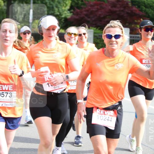 15.06.2025 - REWE Women's Run Jannik Wohlers http://msf.ph/oto/7946125 15.06.2025 09:44:47 Laufen 1010, 10573, 182, 10244, 08 meine-sportfotos.de