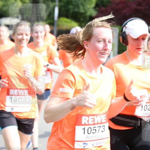 15.06.2025 - REWE Women's Run Jannik Wohlers http://msf.ph/oto/7946161 15.06.2025 09:44:48 Laufen 10107, 10573, 1020, 98 meine-sportfotos.de