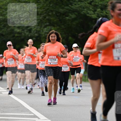 15.06.2025 - REWE Women's Run Dr. Thomas Lammeyer http://msf.ph/oto/7946179 15.06.2025 09:23:16 Laufen 10689, 10420, 1063, 10769, 10482, 10206 meine-sportfotos.de